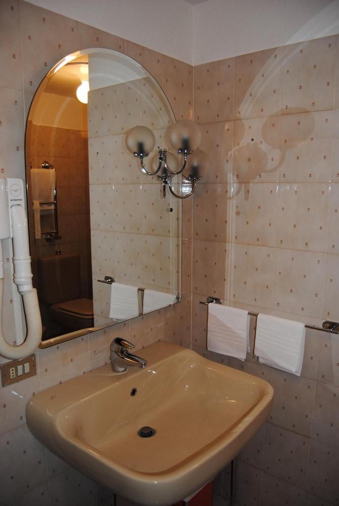 Hotel Del Viale Courmayeur Dış mekan fotoğraf
